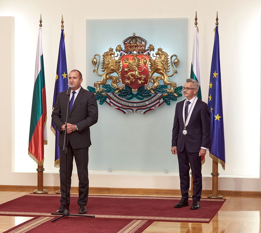 Президентът Радев удостои посланика на Полша у нас с орден „Стара планина“ първа степен