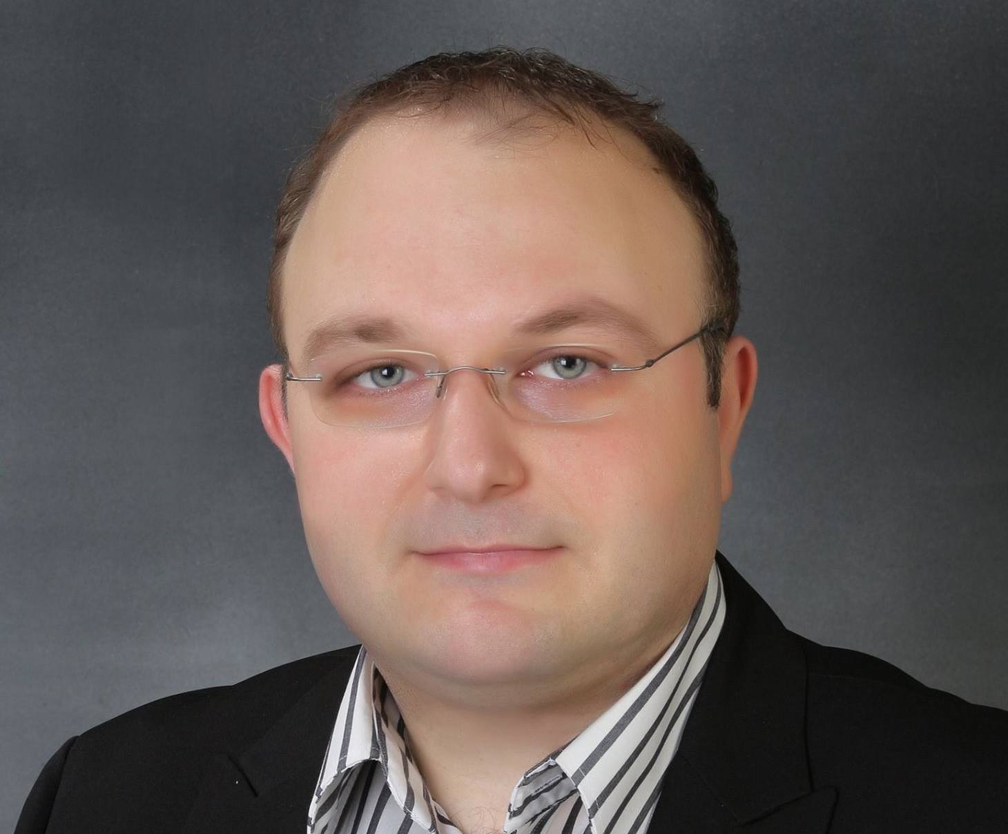 Номинираният за поста на Юнкер българин Атанас Шмидт: Важно е българите да изразяват своя глас