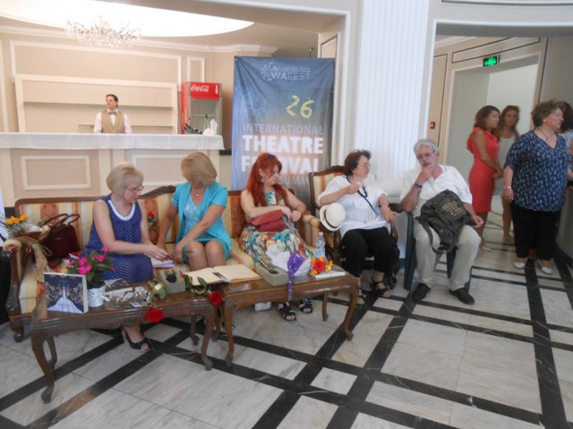 Доайените Грациела Бъчварова и Мишо Мутафов първи подкрепиха 3-годишното честване на юбилея