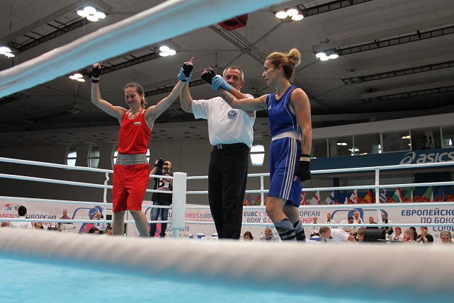 Боксьорките с пет медала