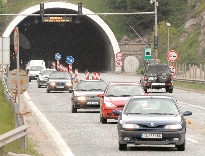 АПИ: Продължават летните ремонти по магистралите