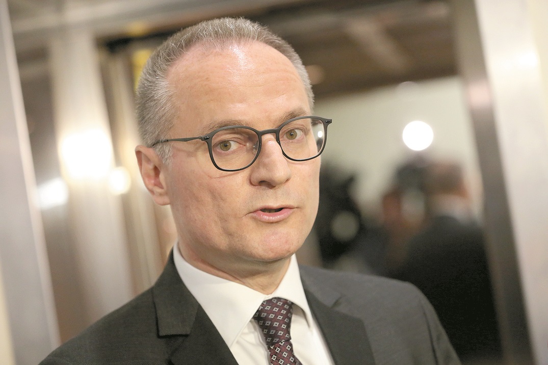 Лозан Панов потвърди:  Писмото на Черния лебед е автентично