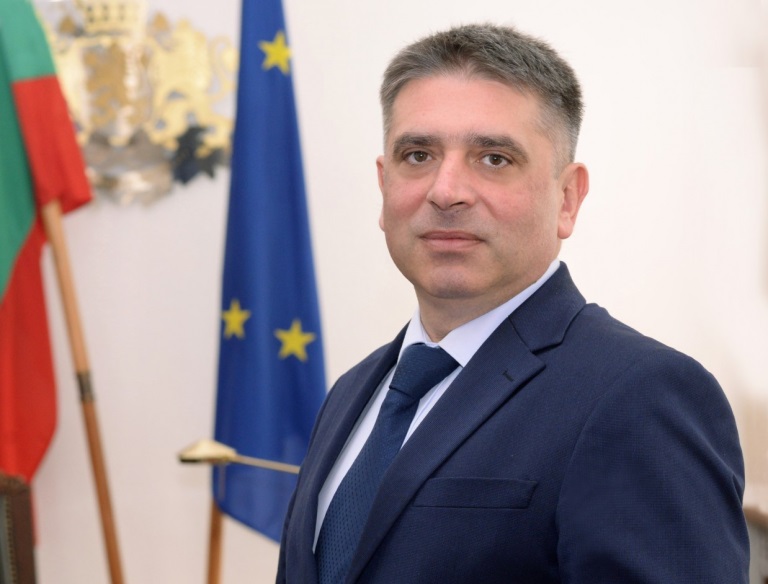 Министър Кирилов не прие процедурата за избор на НПО в съвета за създаване на Национален мониторинг на борбата с корупцията