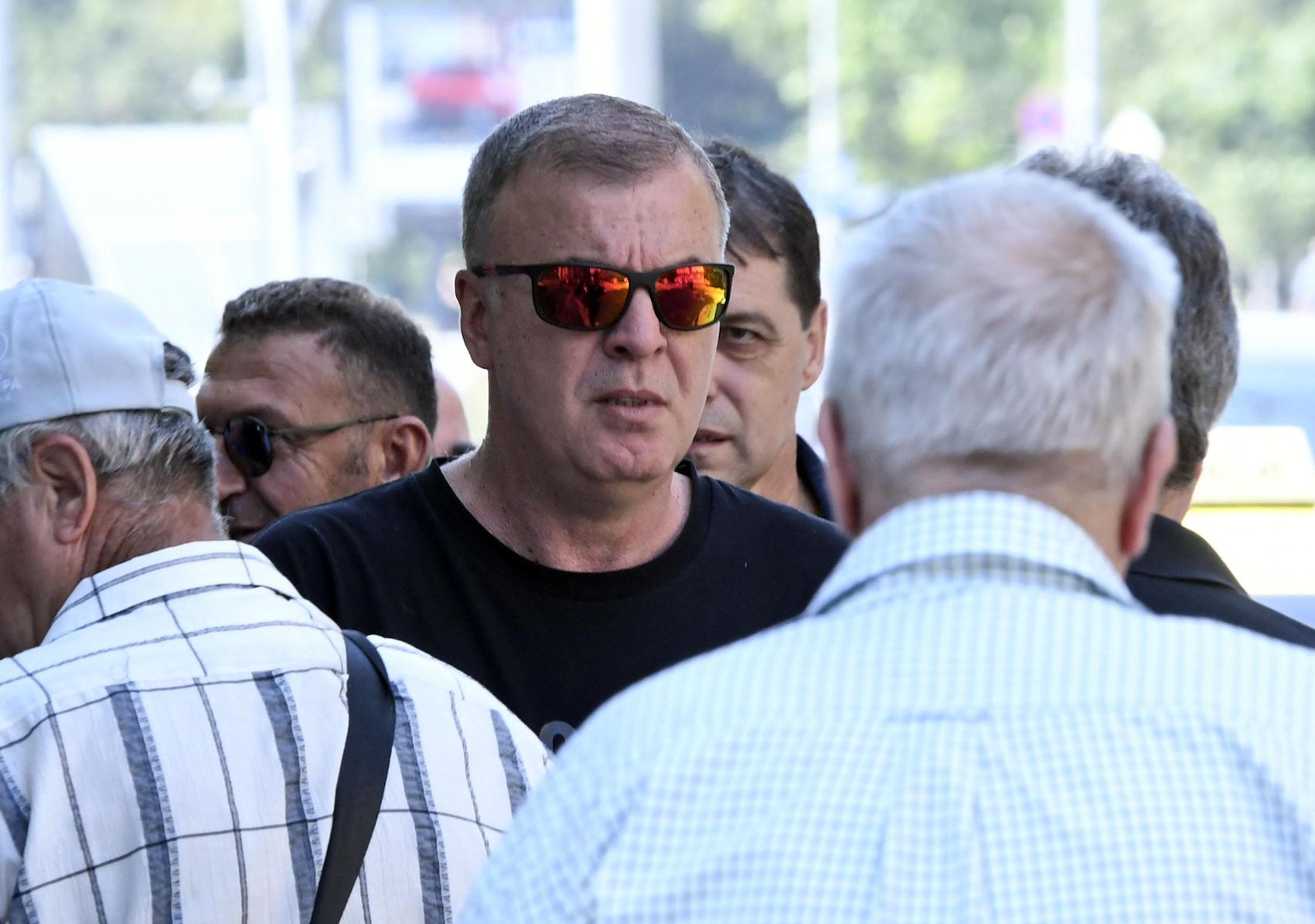 Ситуацията в "Левски": Акциите дойдоха, а с тях и нов генерален спонсор
