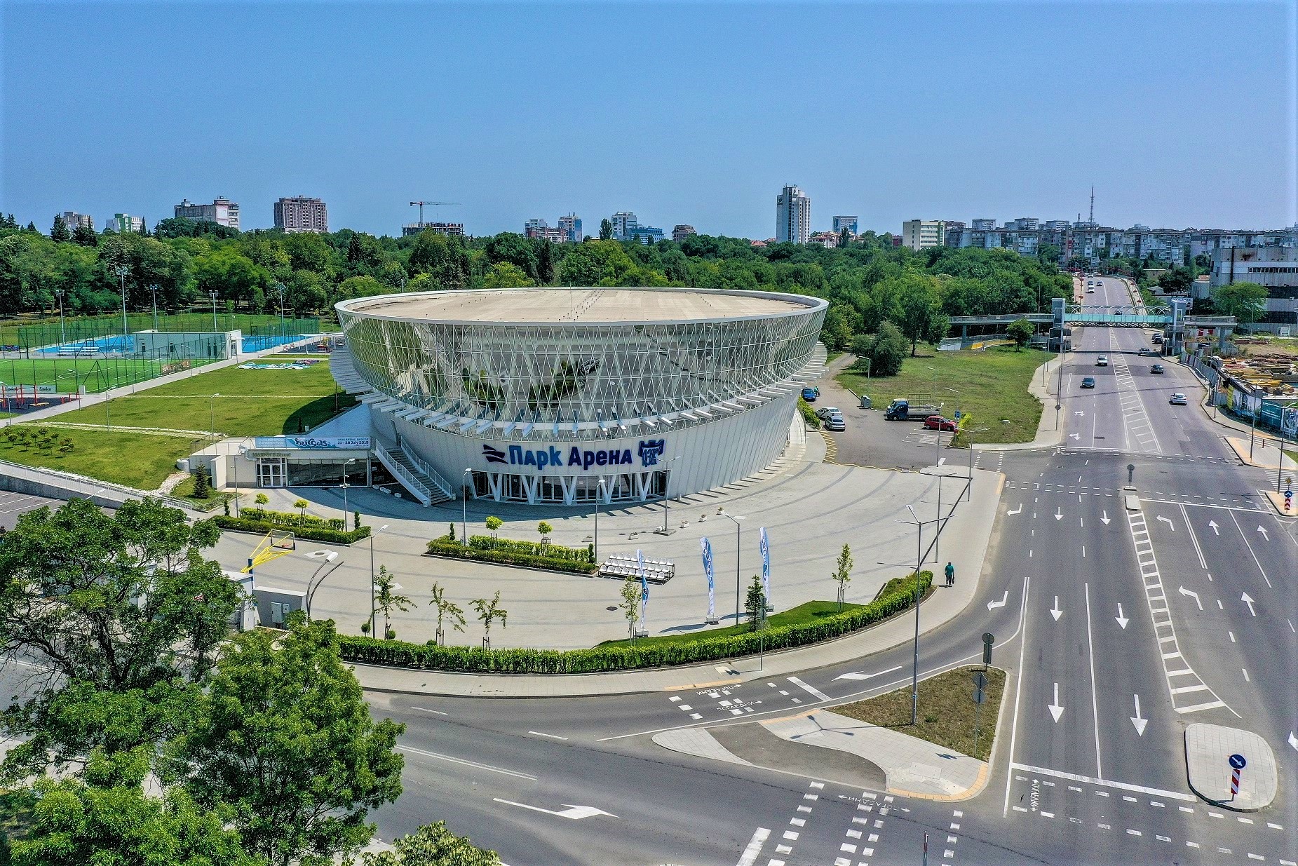 Плувният комплекс "Парк Арена ОЗК" на пълни обороти