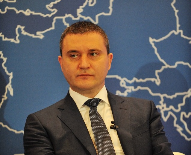 Прокуратурата е разпитвала мнистър Горанов по делото срещу Божков