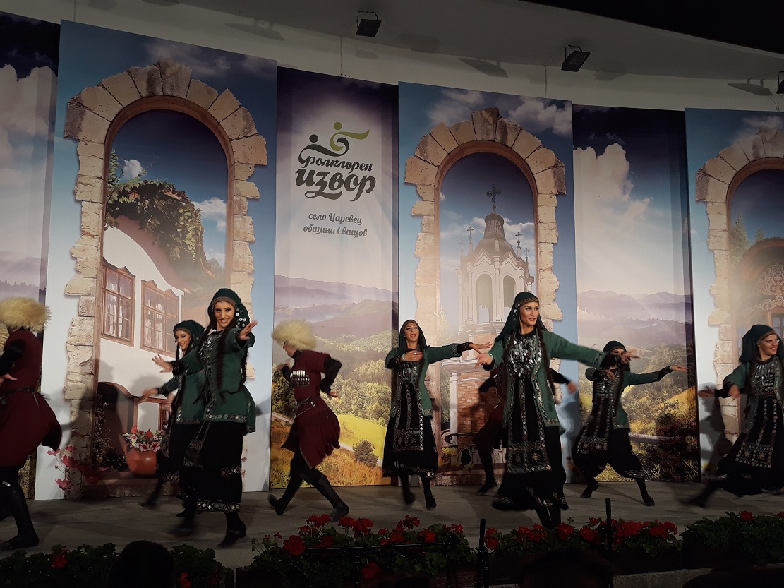Осмото издание на НФФ „Фолклорен извор“  в Царевец с поредицата от вечерни концерти