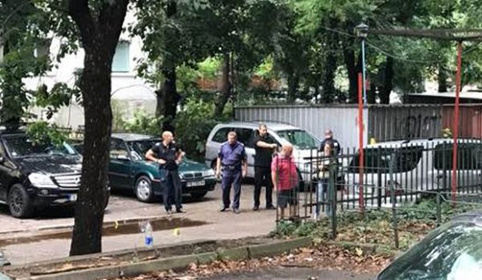 Четирима задържани заради стрелбата по охранител в Пловдив