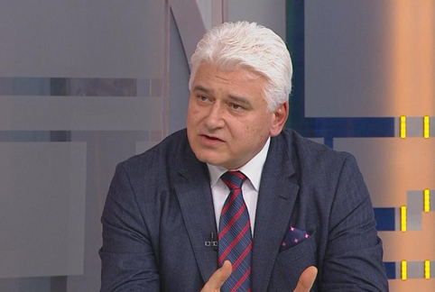 Професорът по конституционно право Пламен Киров пред „Труд“: Европа не може да постави свои решения над националните конституции