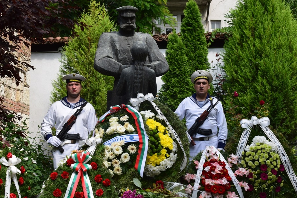 Варна чества 140 години Освобождение