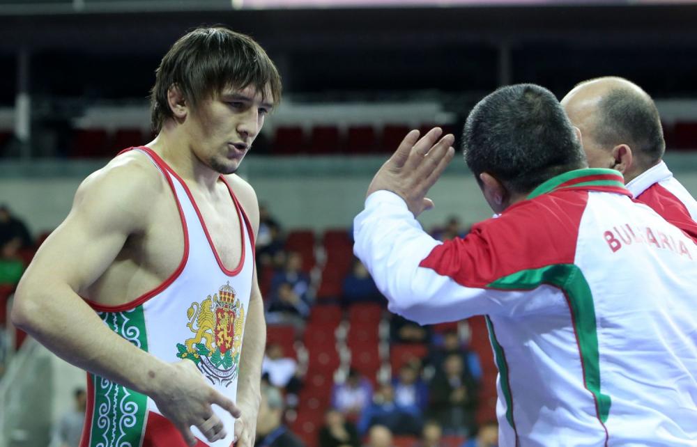 Класиците без финал на европейското по борба