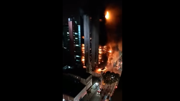 Издирват 44 души, изчезнали при пожара и рухването на висока сграда в Сао Пауло