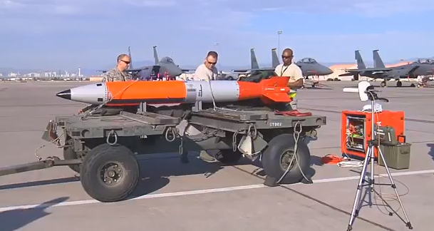ВВС на САЩ проведоха тестове на гравитационна атомна бомба B61-12 (ВИДЕО)