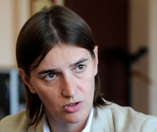 Бърнабич подала оставка, Вучич не я приел