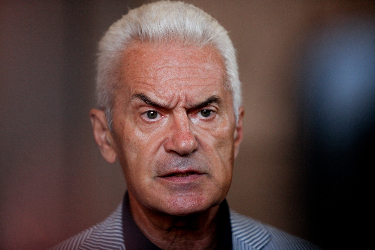 Волен Сидеров: Оставката на Валери Симеонов не е съгласувана с мен