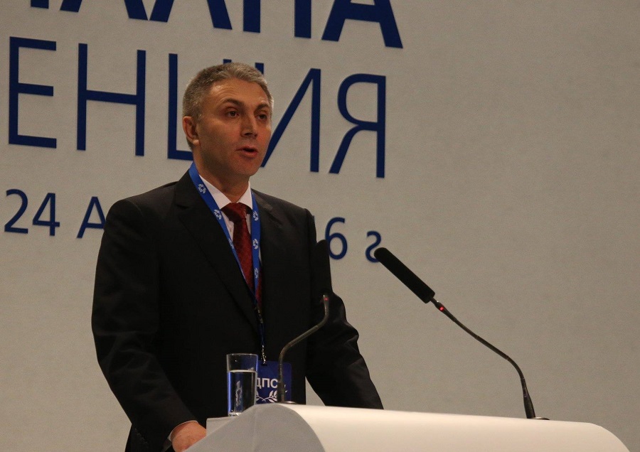 Мустафа Карадайъ: Оставката на злополучния вицепремиер е закъсняла, няма да промени нищо