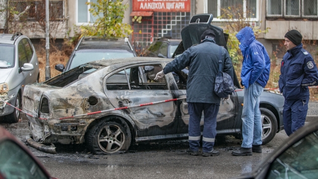 Разследват палеж на лек автомобил в столичния квартал "Младост"