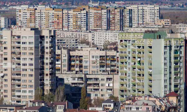 41% от българите живеят в пренаселени апартаменти