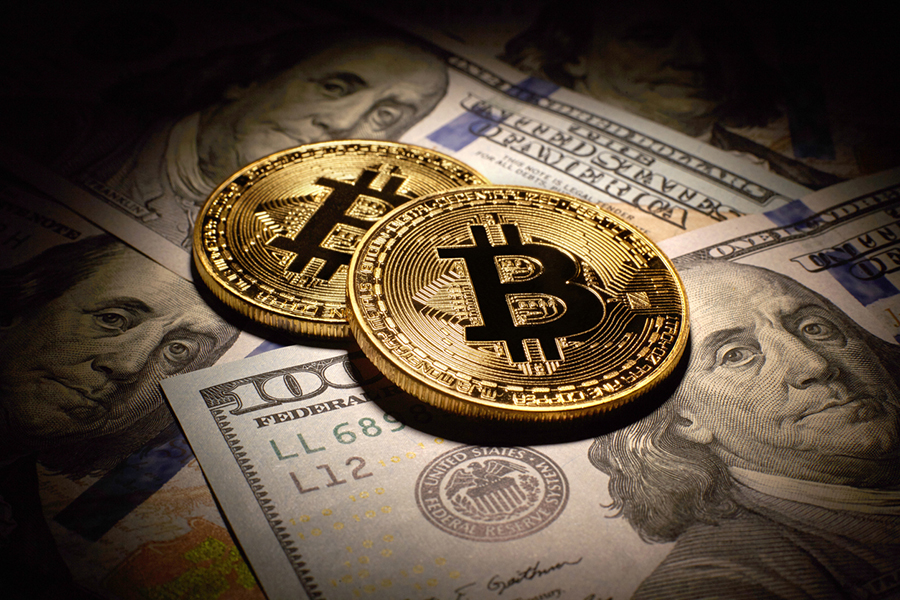 Биткойнът премина прага от 40 000 долара