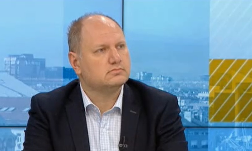 Д-р Велизар Шиваров: Хората с ракови заболявания трябва да са с приоритет при ваксиниране