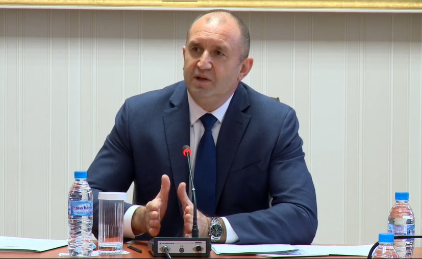 Румен Радев: Целта на консултациите е гражданите да имат доверие в изборния процес (ВИДЕО)