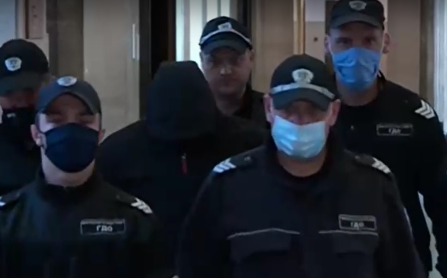 Кристиян Николов, обвинен за катастрофата с Милен Цветков: Ще съдействам в съдебния процес, моля да ме пуснат под домашен арест