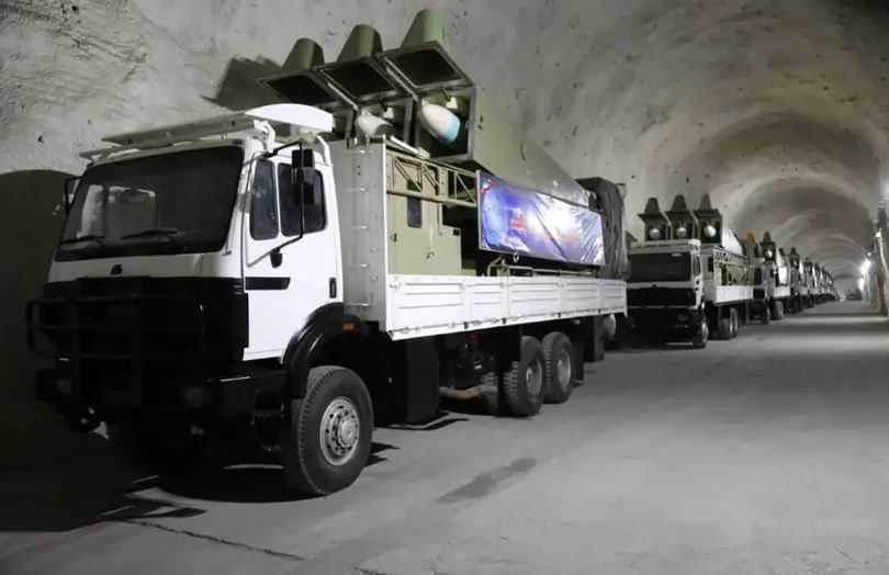 Иран показа подземна ракетна база край Персийския залив (ВИДЕО)