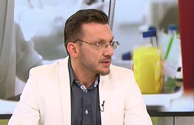 Д-р Станимир Хасърджиев: Ще се справим с пандемията, само ако предпазим най-уязвимите