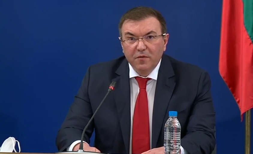 Министър Ангелов: Ако бях принципал на болницата в Сандански, щях да освободя директора