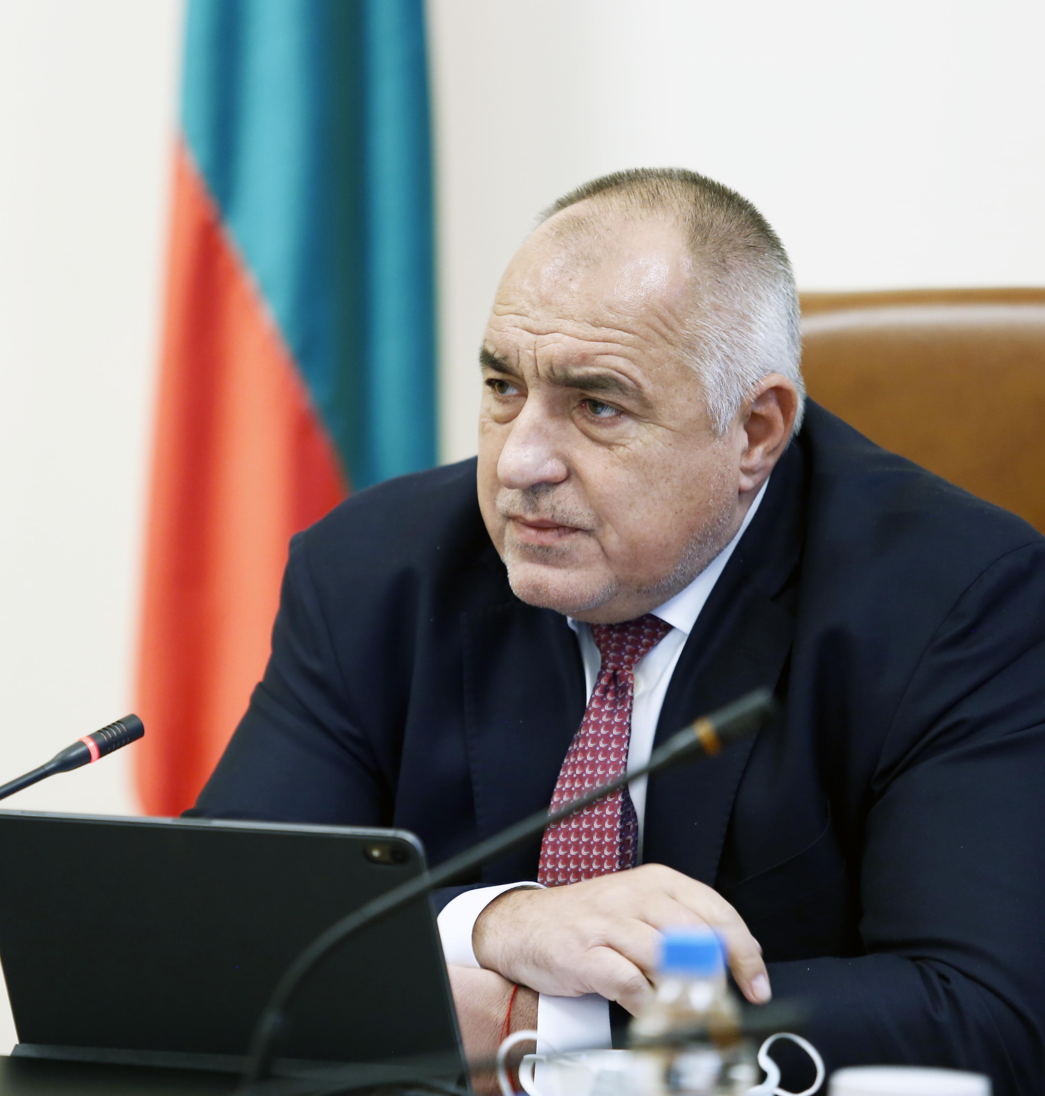 Борисов: Ресторантите да работят с 50% капацитет, трябва да се помисли и за моловете (ВИДЕО)