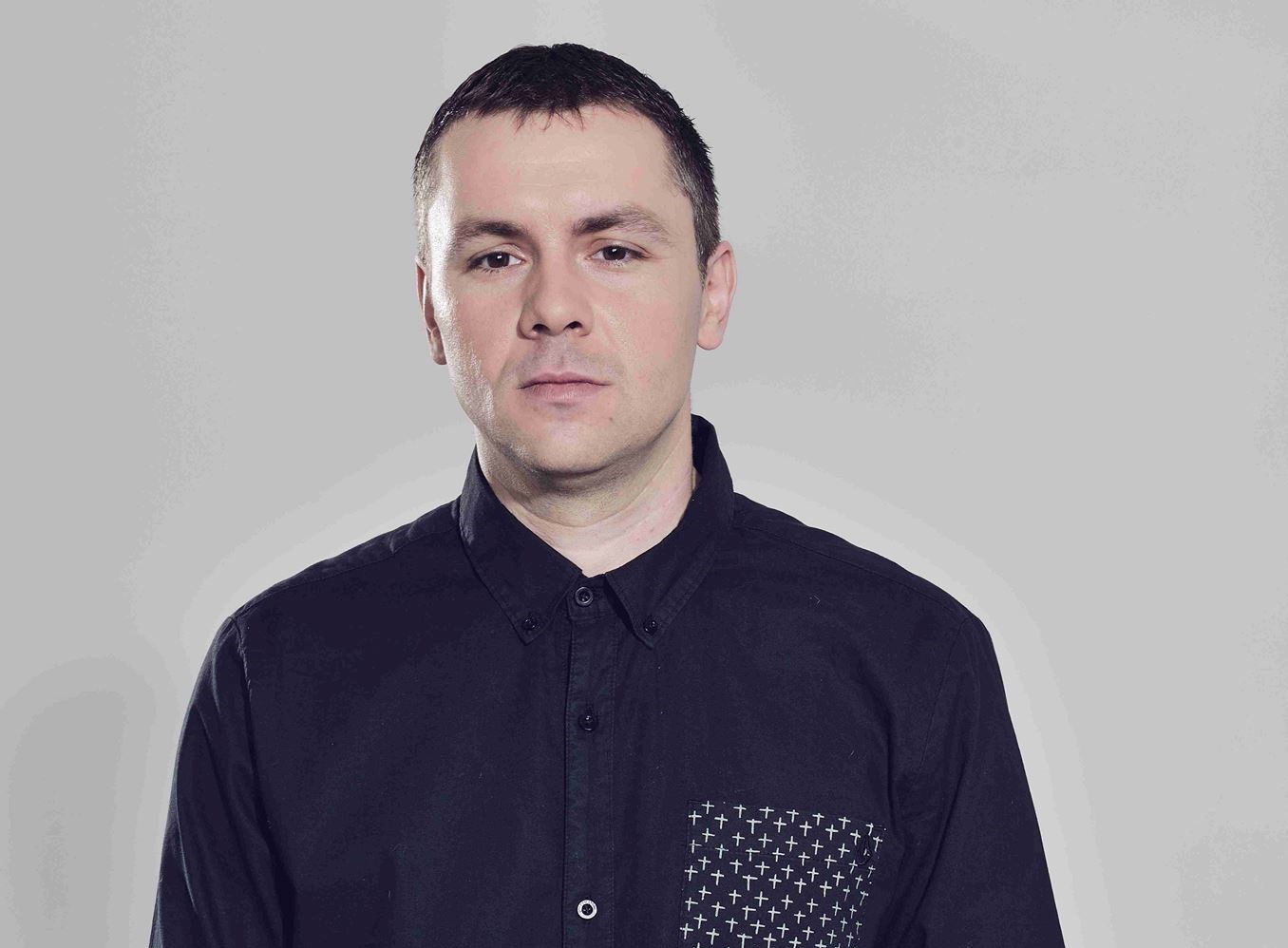 Ицо Хазарта: Докато на едни им забраняват да работят, на други им вдигат заплатите