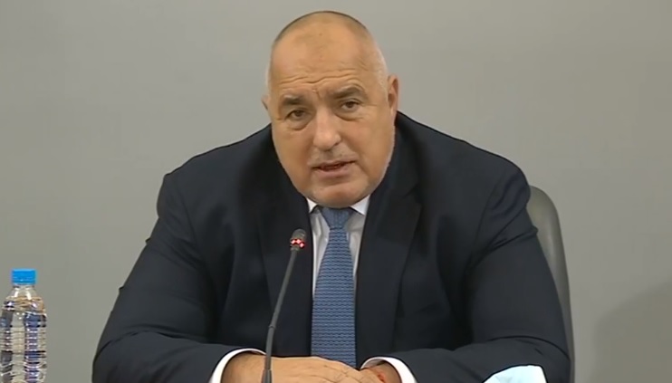 Бойко Борисов: България е като оазисче и ако разхлабим много мерките, може да се увеличат случаите заради новия щам на коронавируса (ВИДЕО)