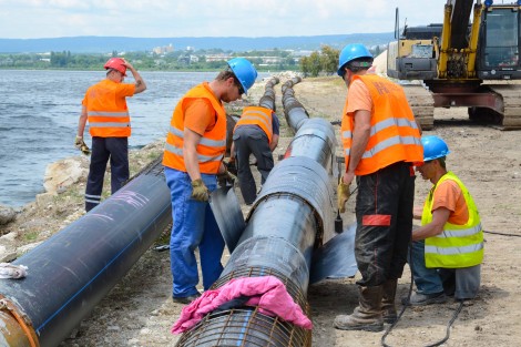 Три институции правят проверки след теча на фекални води във Варненското езеро