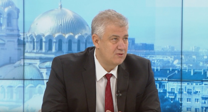Проф. Асен Балтов: Не знам да има ресторант, който да спазва противоепидемичните мерки