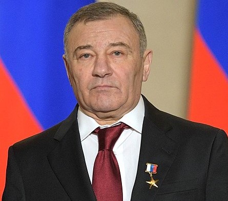 Руският бизнесмен Аркадий Ротенберг твърди, че е собственик на "двореца" в Геленджик