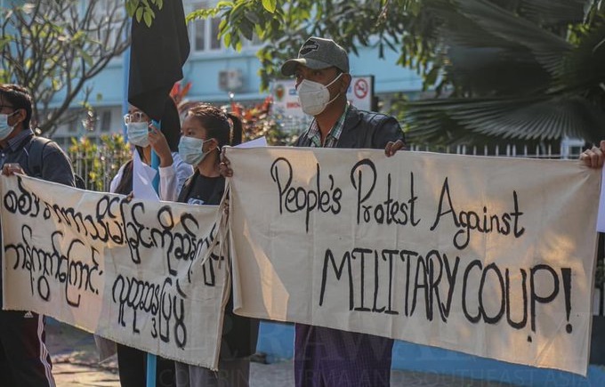 Първи протест срещу военния преврат в Мианмар