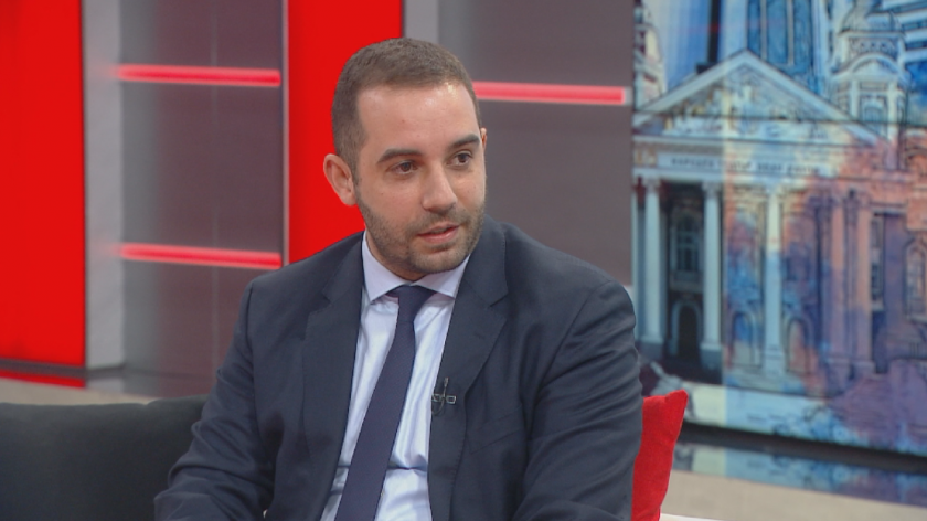 Богдан Кирилов: България може да закупи ваксини за над 10 млн. население