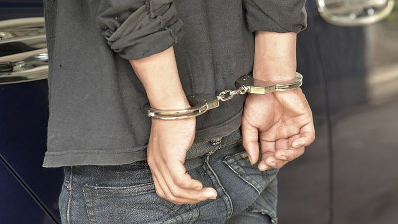 Разследват бандит за блудство с изчезнало дете