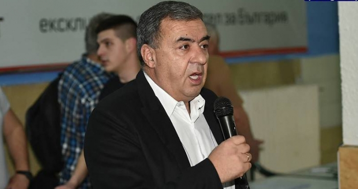 Трима плувци с допинг на подготвителен лагер