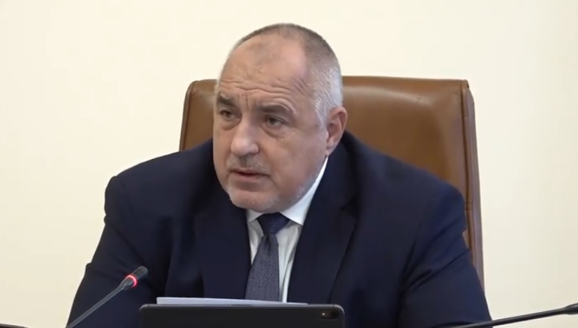 Борисов: С това темпо на ваксинация от 1 март отваряме ресторантите и игралните зали, а от 1 април – нощните заведения