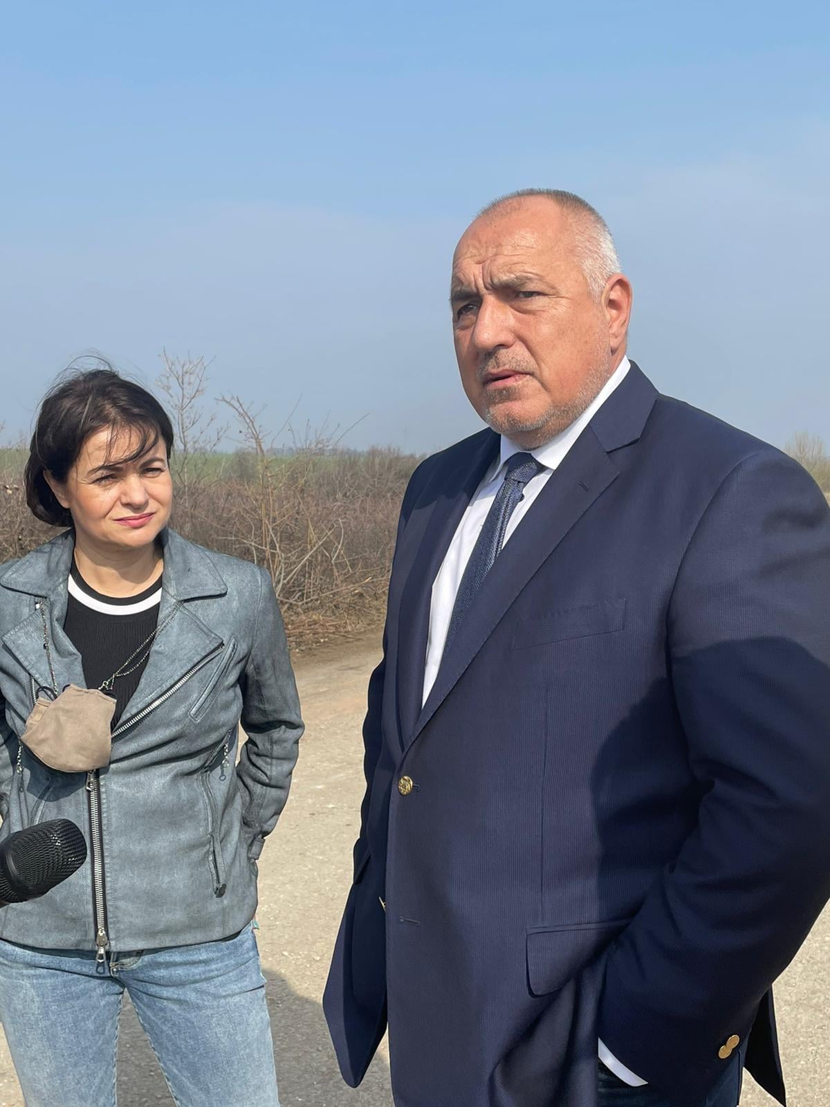 Премиерът Борисов инспектира строителството на пътен възел "Макреш" до село Бела (ВИДЕО)