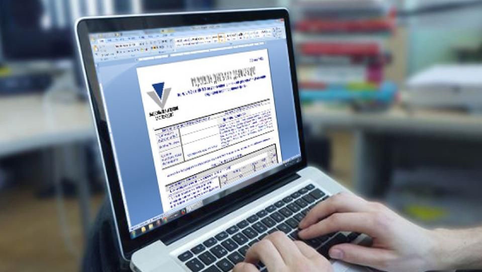 Данъчни дебнат продажбите в нета