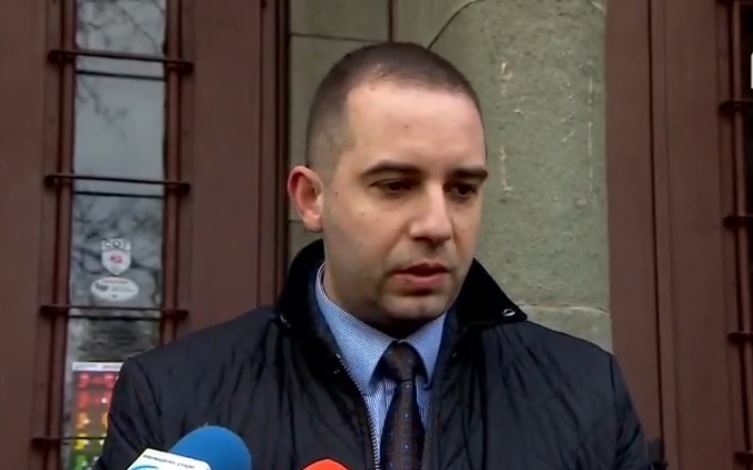 Богдан Кирилов: 50% от пристигналите днес дози ще са за общопрактикуващите лекари, останалите - за ваксинационните пунктове