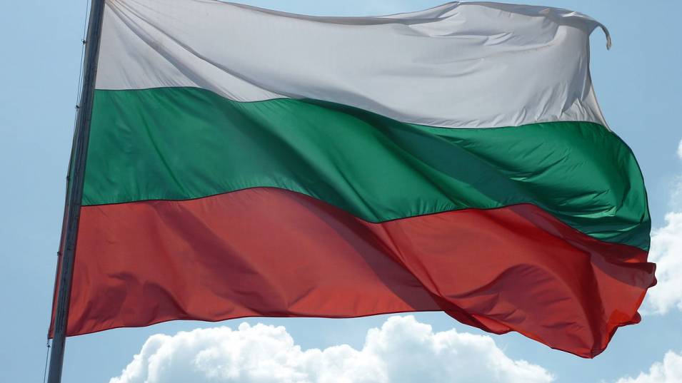 Българи склониха глава пред паметника "Шипка" в Кишинев