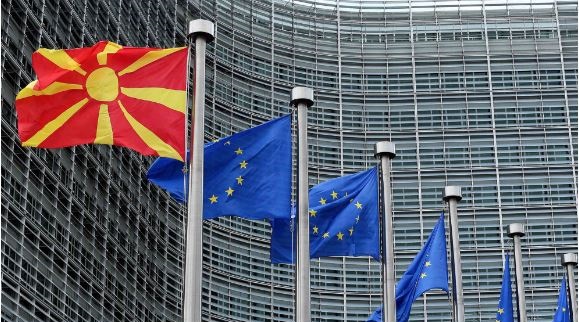 Външната комисия на ЕП гласува доклада за напредъка на РС Македония по пътя ѝ към ЕС