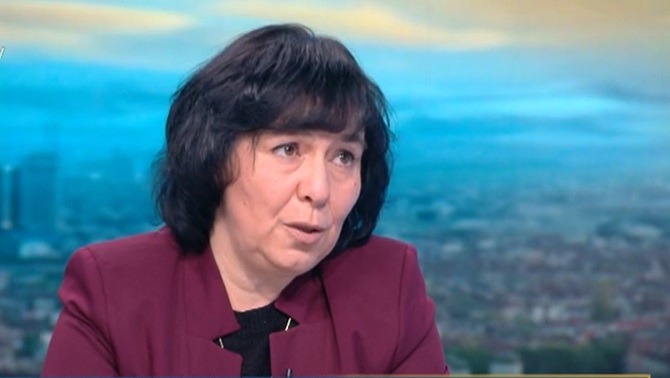 Проф. Пенка Петрова: Отдавна трябваше да се опитаме да закупим и от руската ваксина