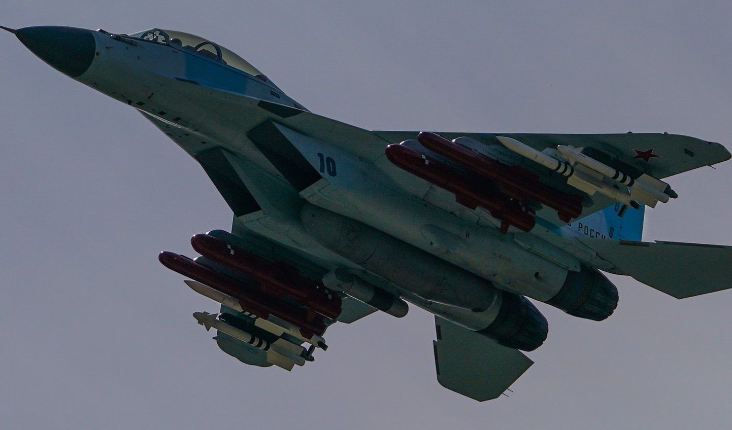 Руските военни получиха предсрочно нови изтребители МиГ-35С (ВИДЕО)