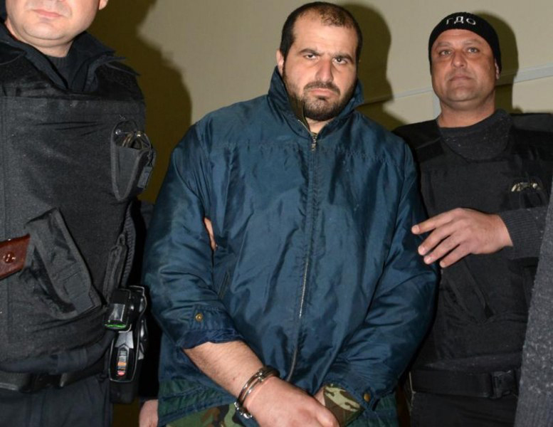 25 години затвор за легионер, убил фелдшер