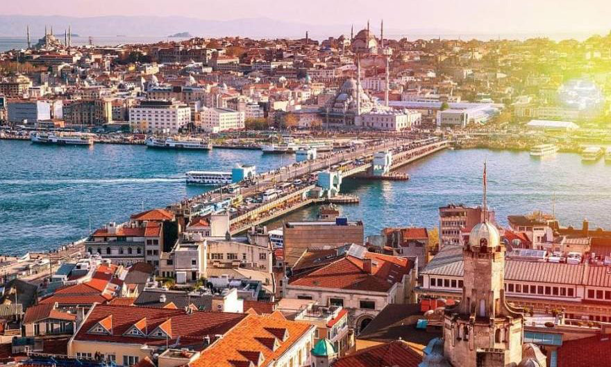 Турция въведе електронни въпросници за влизане в страната