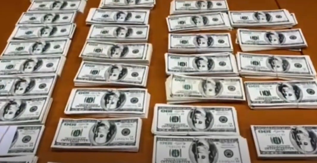 Защитниците на печатарите на фалшиви пари: Били са предпазначени за реквизит за сватби и кръщенета